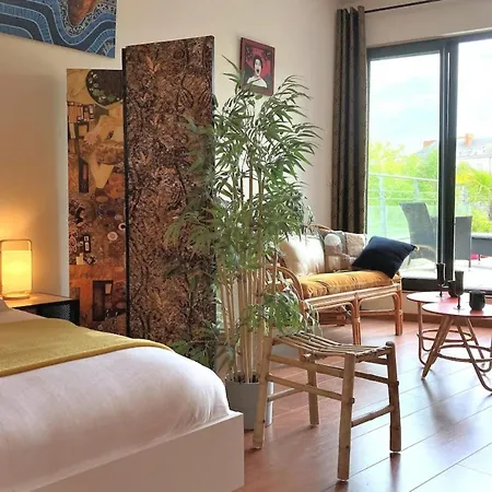 Nyaraló Le Venitienexceptionnel Loft-rooftop Vue Erdre *